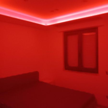 Chromotherapy Flat Monserrato Exterior foto